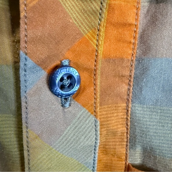 Arc'teryx Orange and Yellow Casual Button Down Shirt Cotton blend - Picture 5 of 11